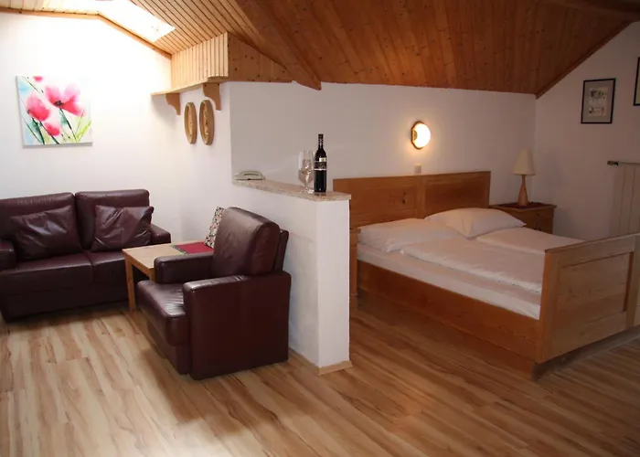 Waldmuehle Sankt Georgen im Attergau